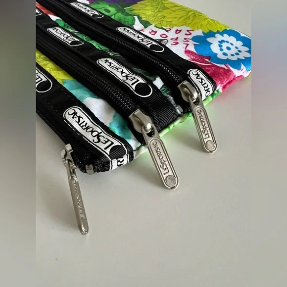 LeSportSac Bright Floral 3-Zipper flat pouch - Picture 7 of 7